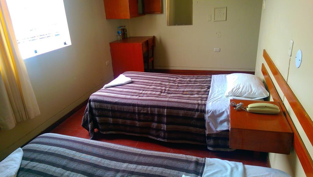 Hotel Plazza Chiclayo Habitación foto
